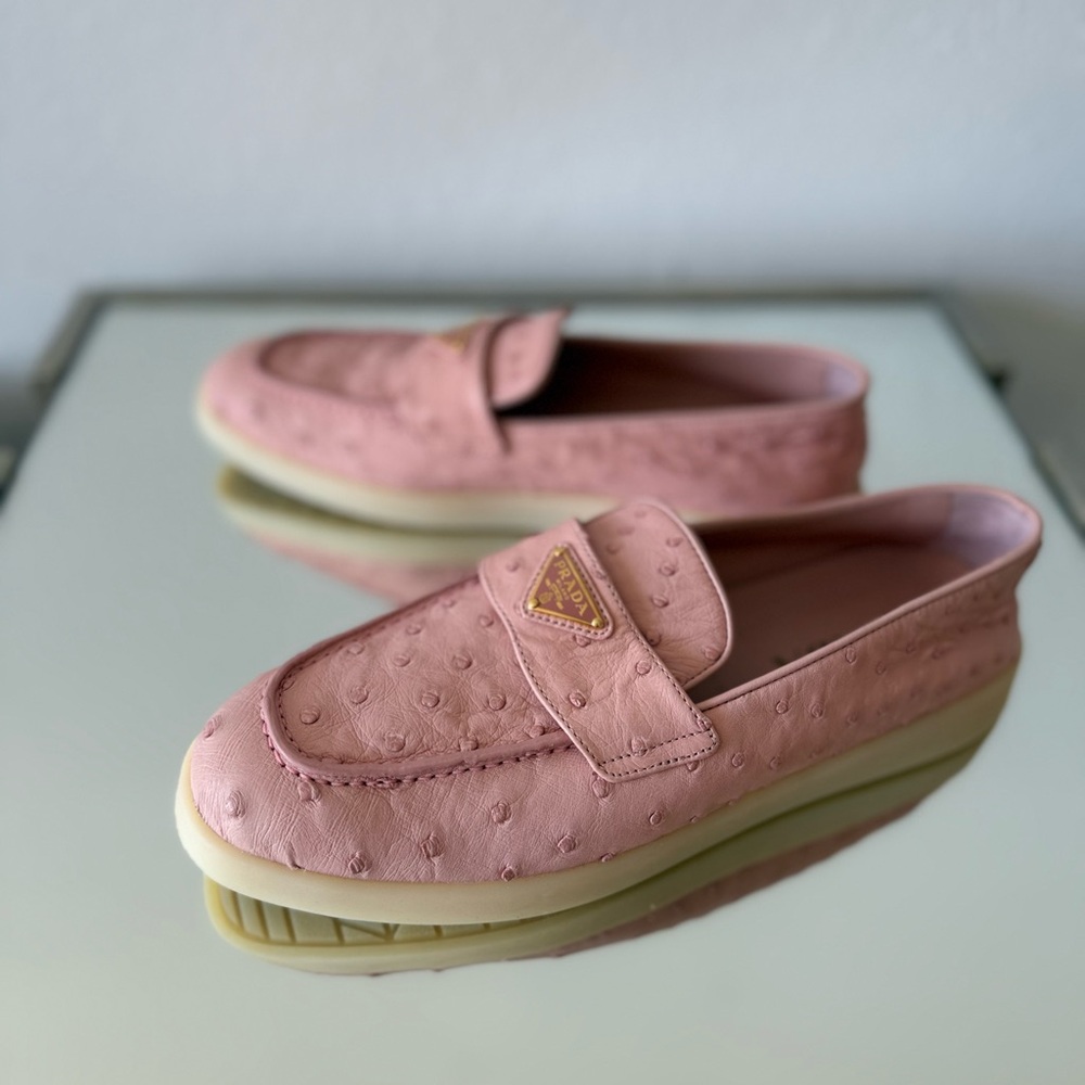 New PRADA Ostrich Leather Loafers $3,200 40 - Picture 7 of 12